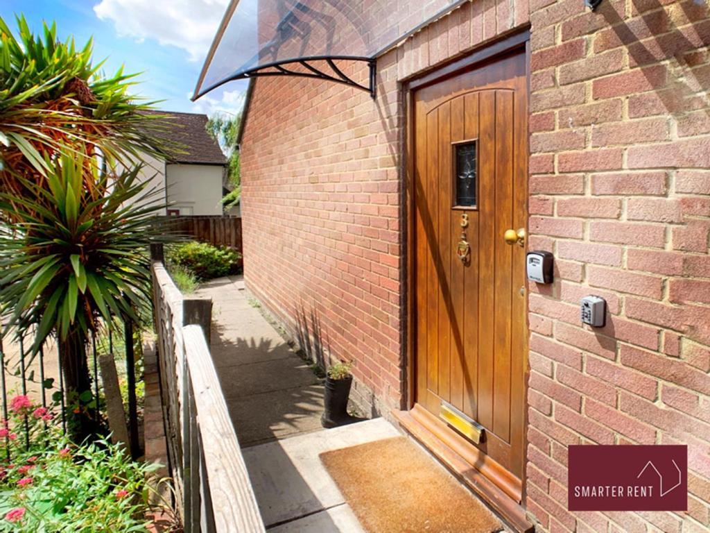 Sunninghill Village - 2 Bed - Parking And Garden Ascot  Eksteriør bilde